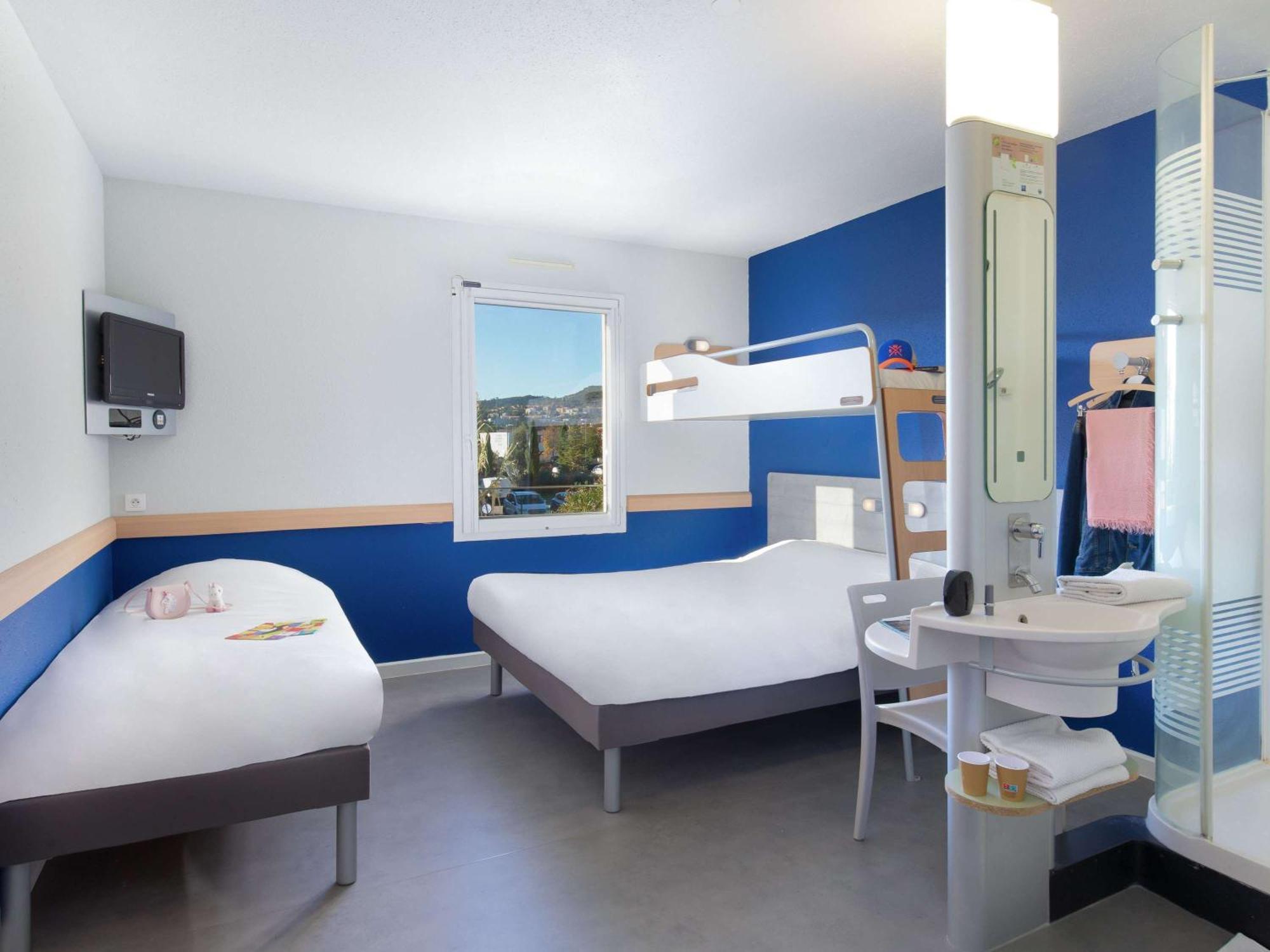 Ibis Budget Saint-Maximin Екстер'єр фото