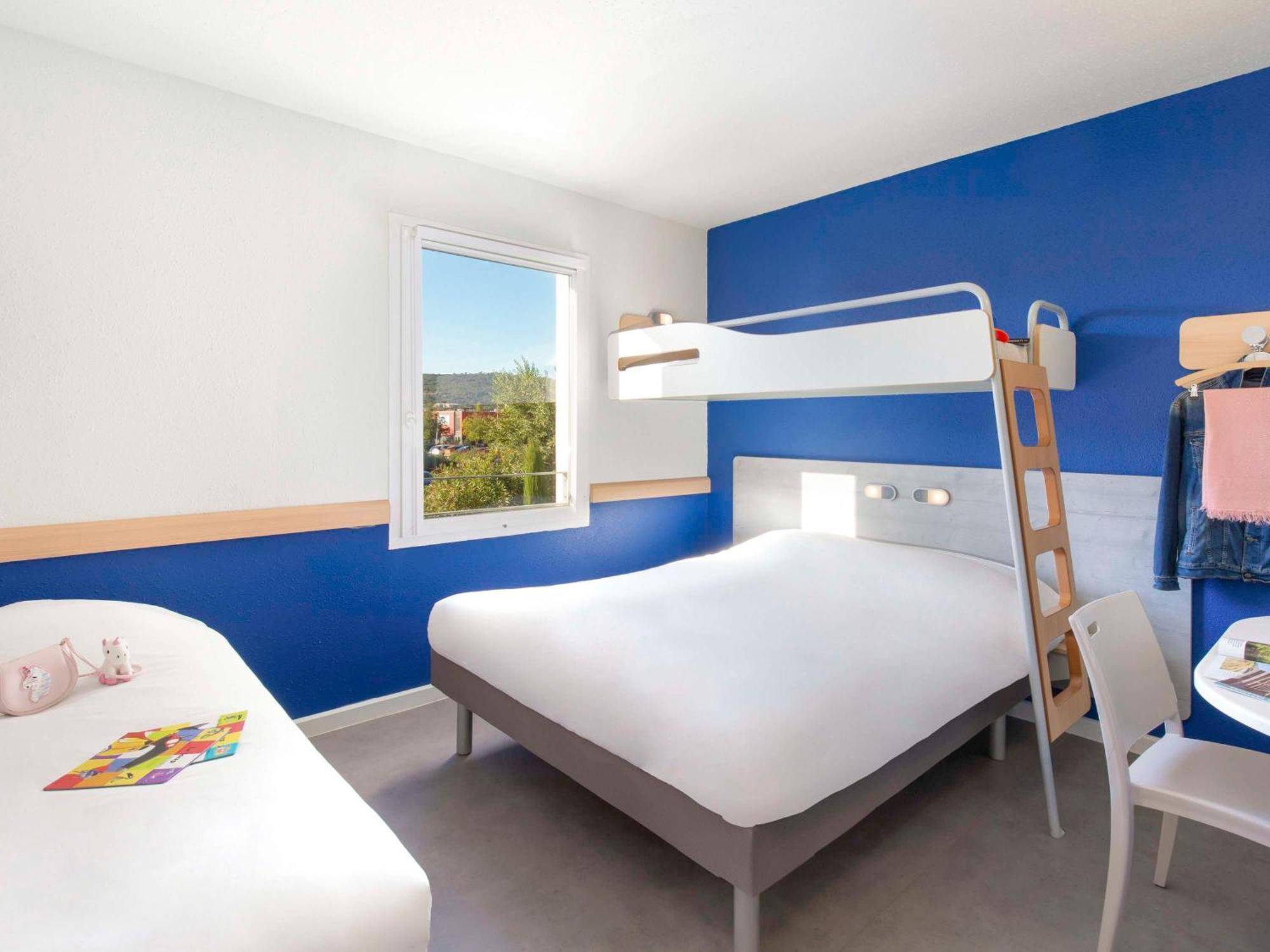 Ibis Budget Saint-Maximin Екстер'єр фото