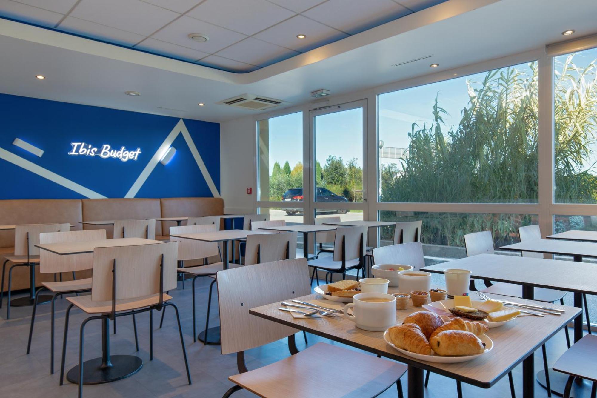 Ibis Budget Saint-Maximin Екстер'єр фото