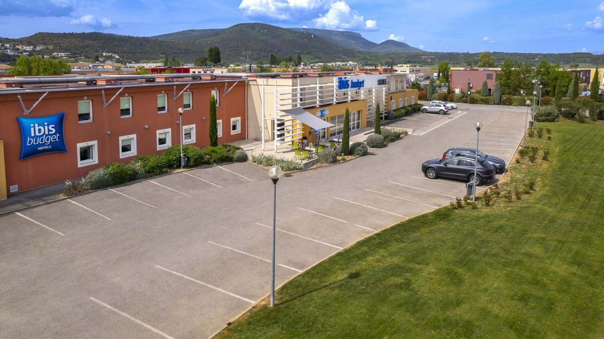 Ibis Budget Saint-Maximin Екстер'єр фото
