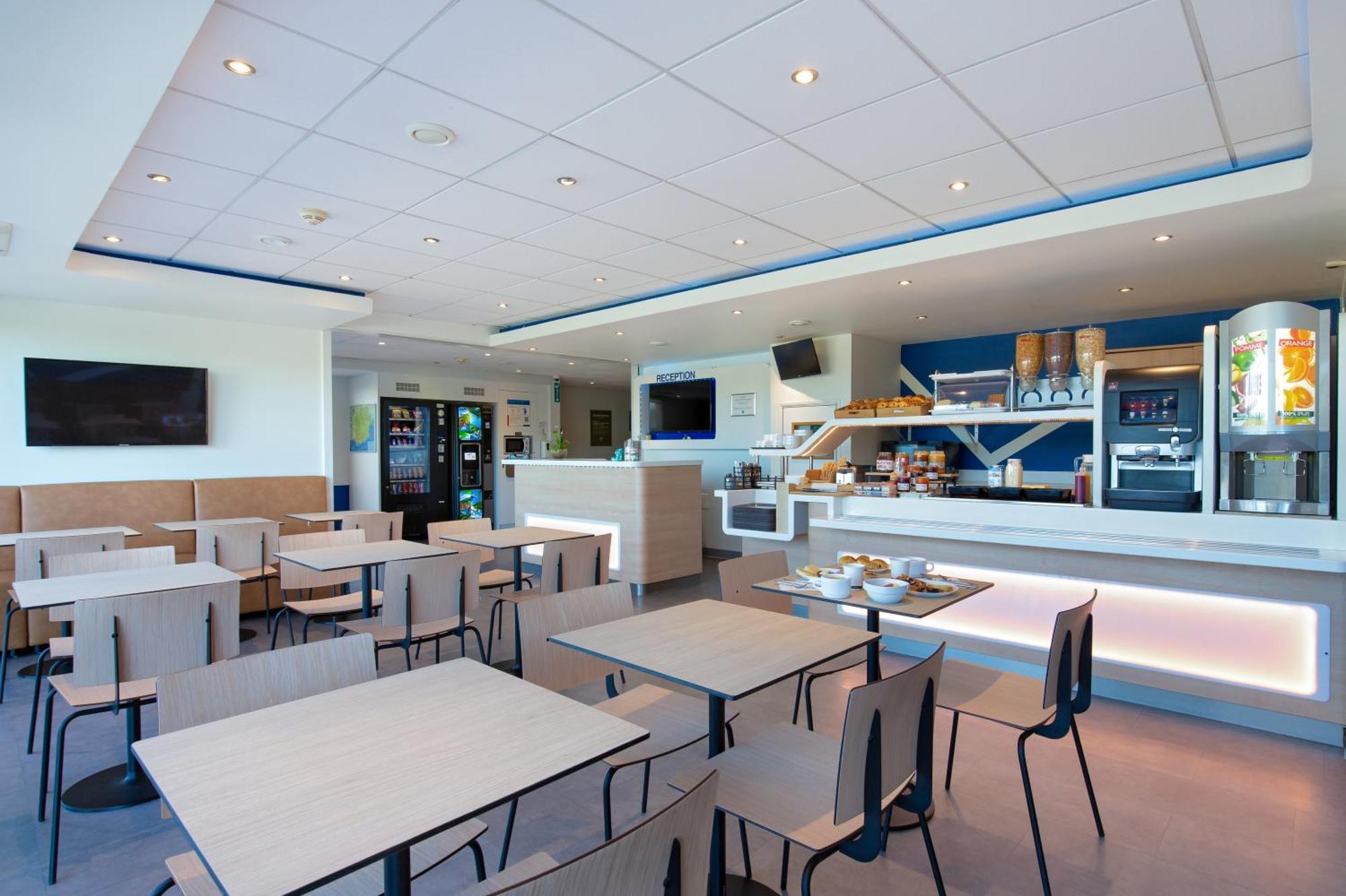 Ibis Budget Saint-Maximin Екстер'єр фото