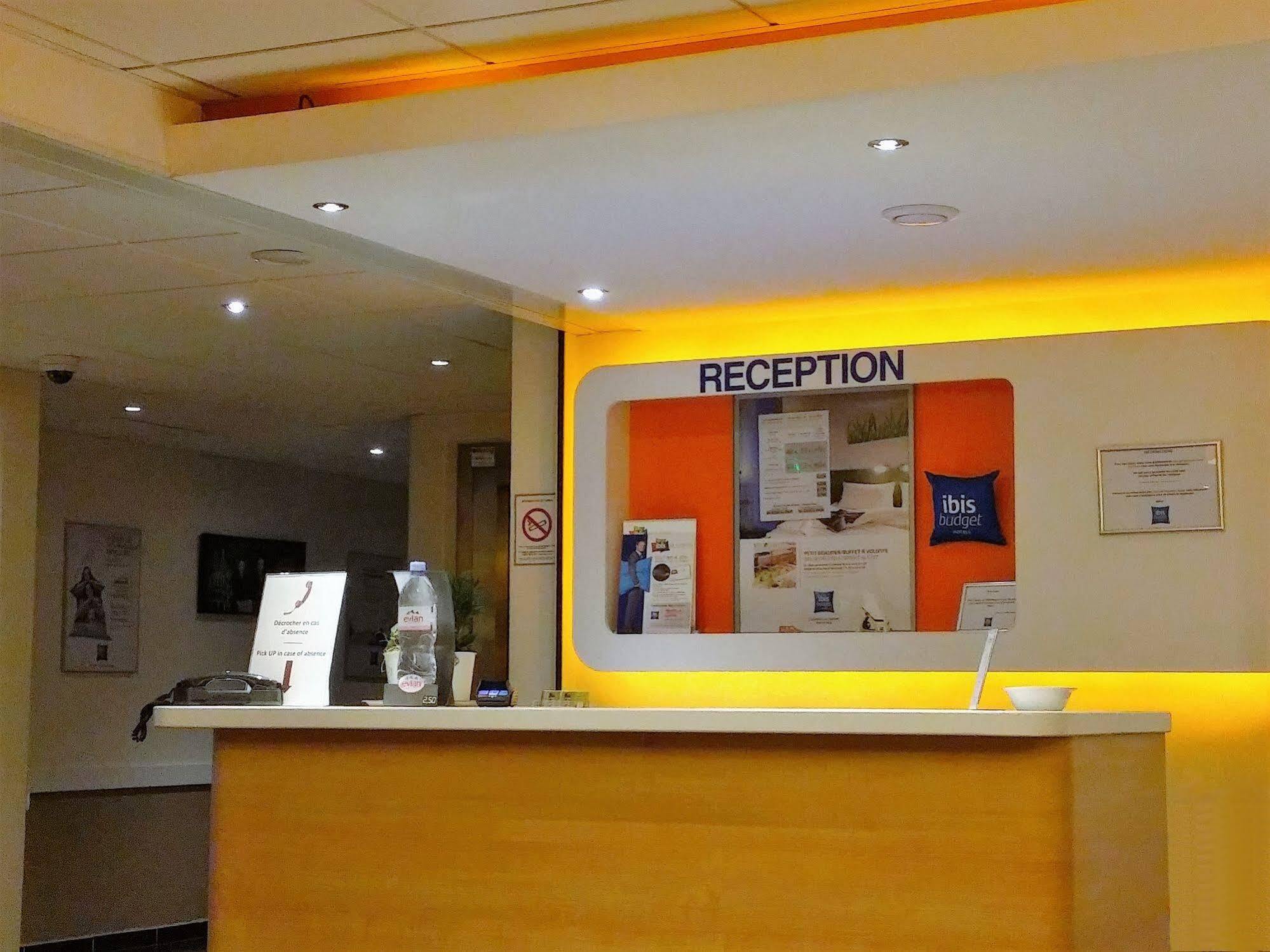 Ibis Budget Saint-Maximin Екстер'єр фото